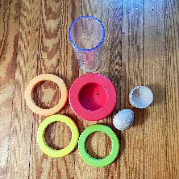 Lovevery Ring Stack and Egg Cup from The Explorer playkit (9-10m) - Picture 2 of 3